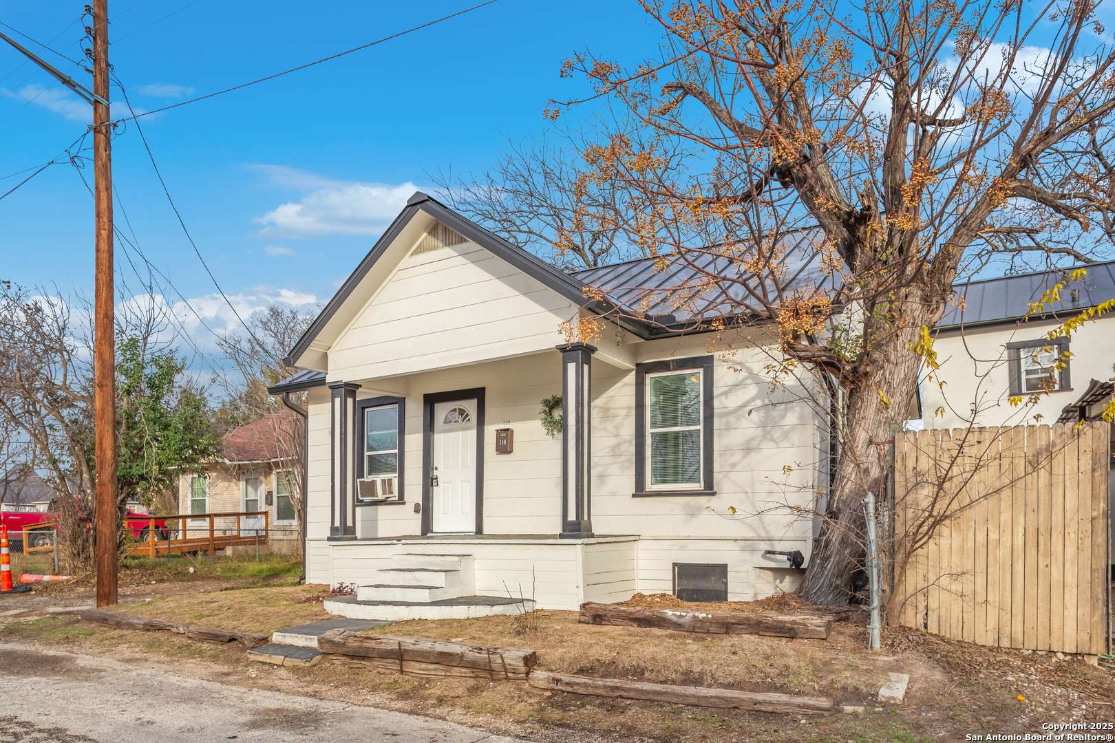 San Antonio, TX 78208,110 Muth