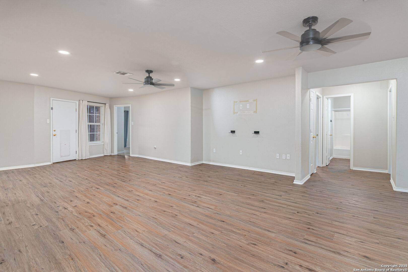 Seguin, TX 78155,121 Castlewood