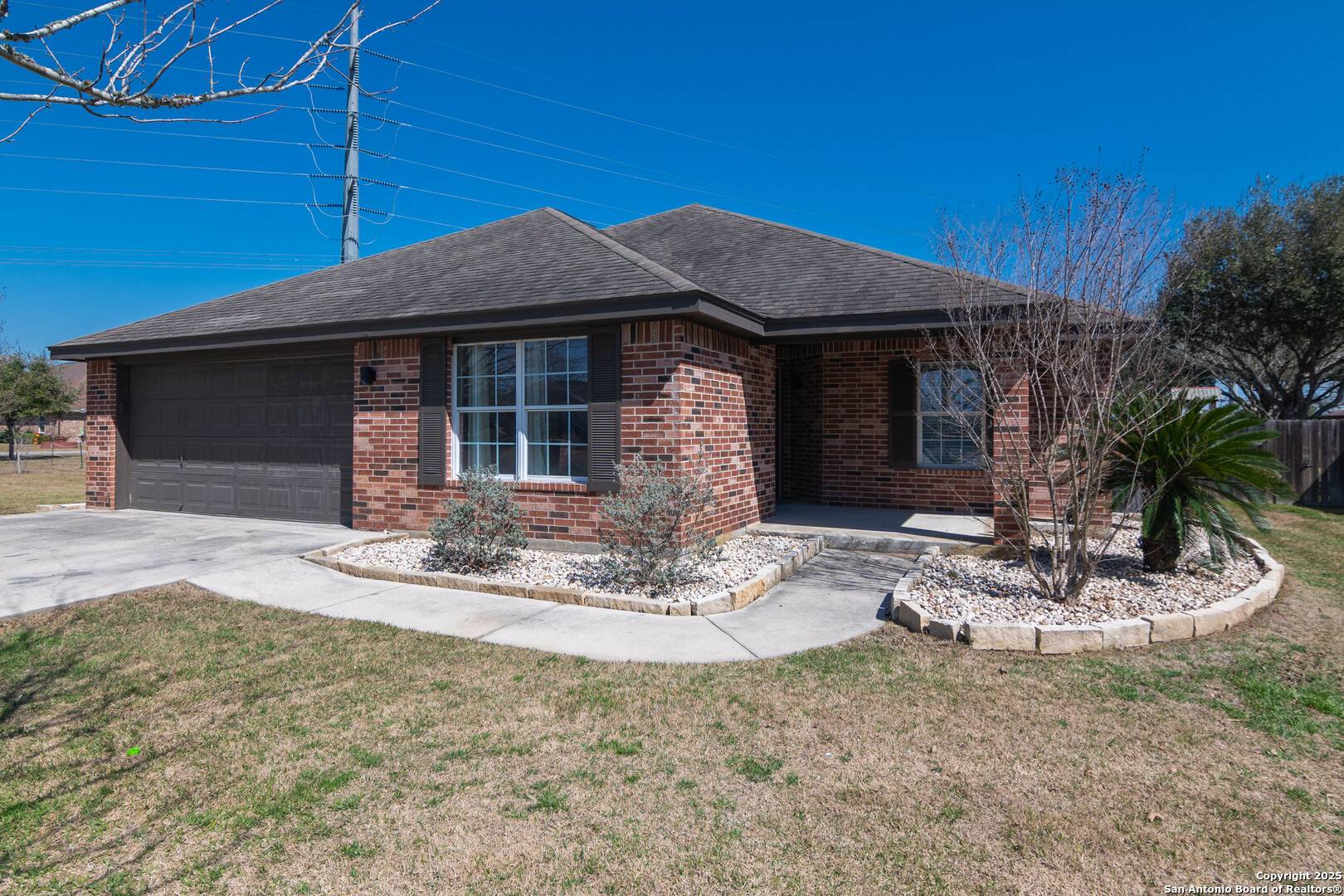 Seguin, TX 78155,121 Castlewood