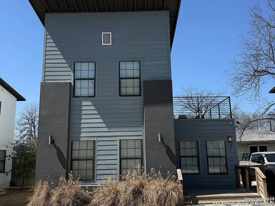 San Antonio, TX 78210,1018 Delaware St UNIT 2