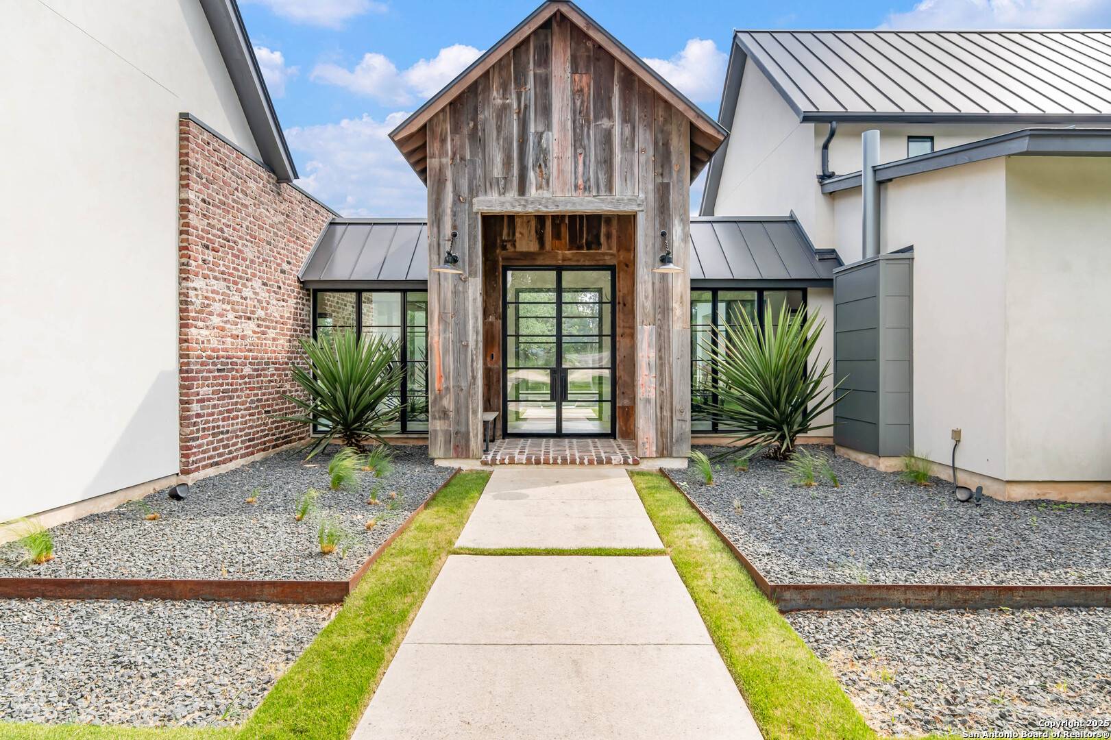 Boerne, TX 78006,185 Southfield