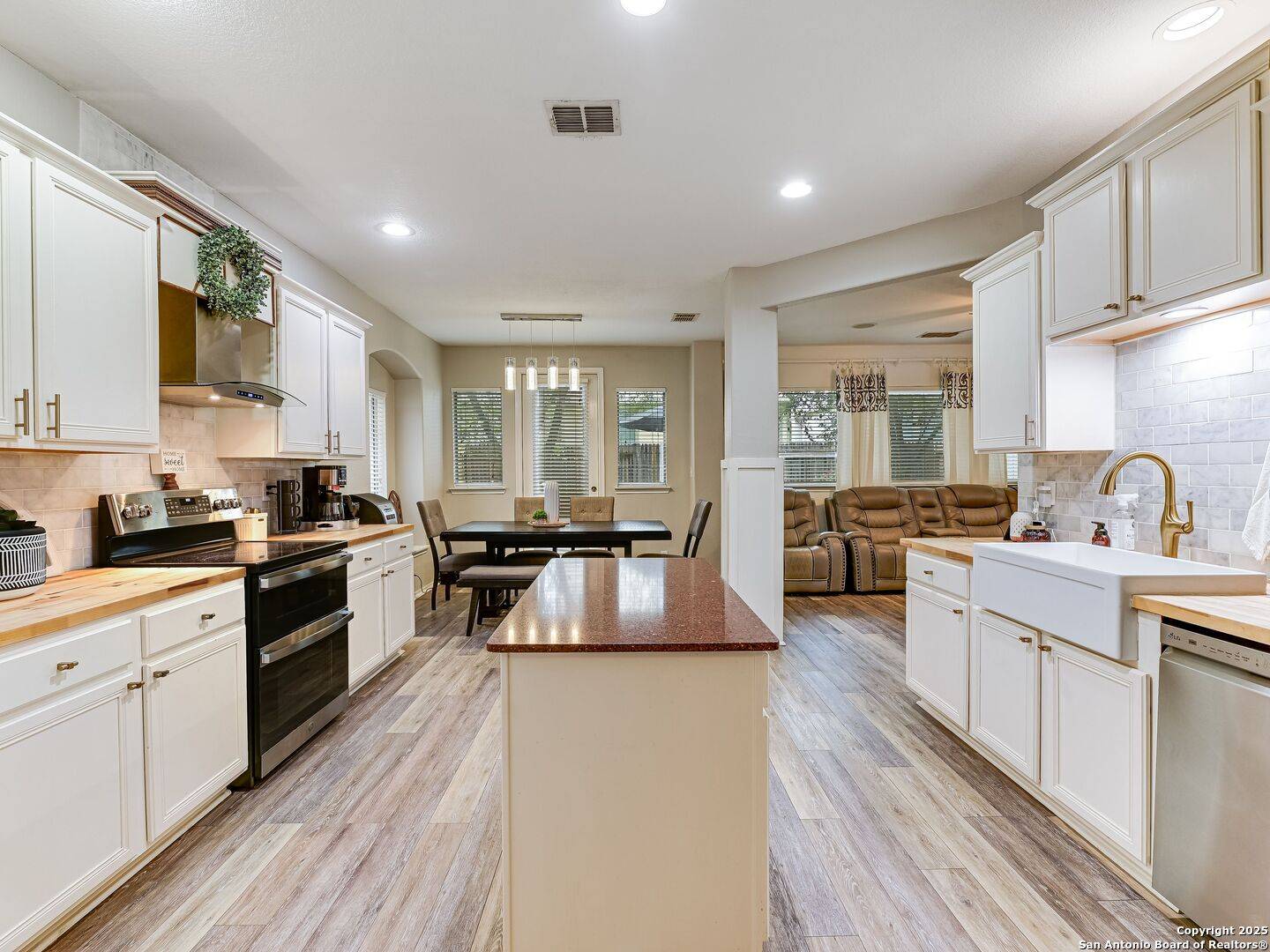 San Antonio, TX 78258,1215 Cresswell Cove