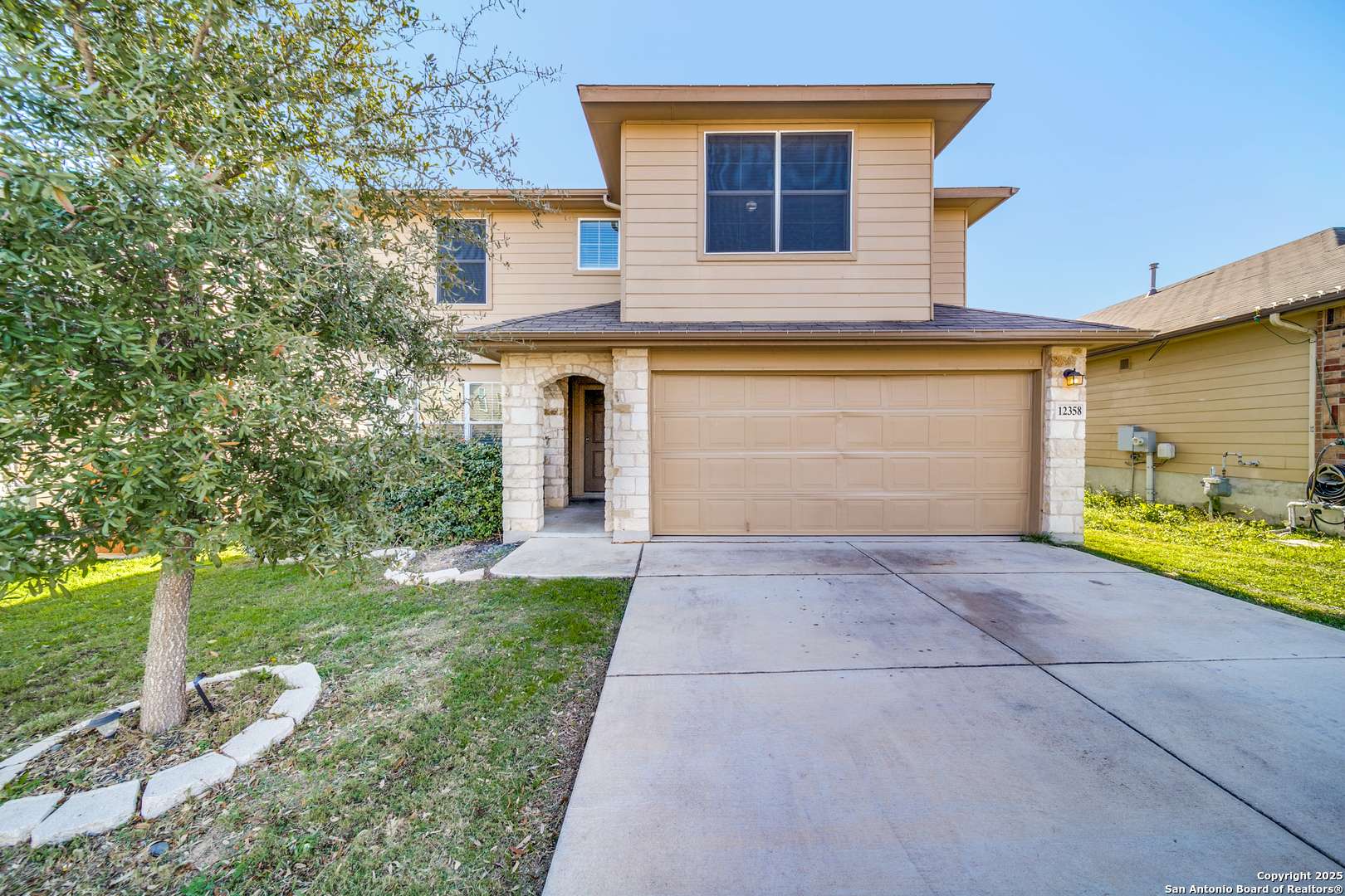 Schertz, TX 78154,12358 Erstein