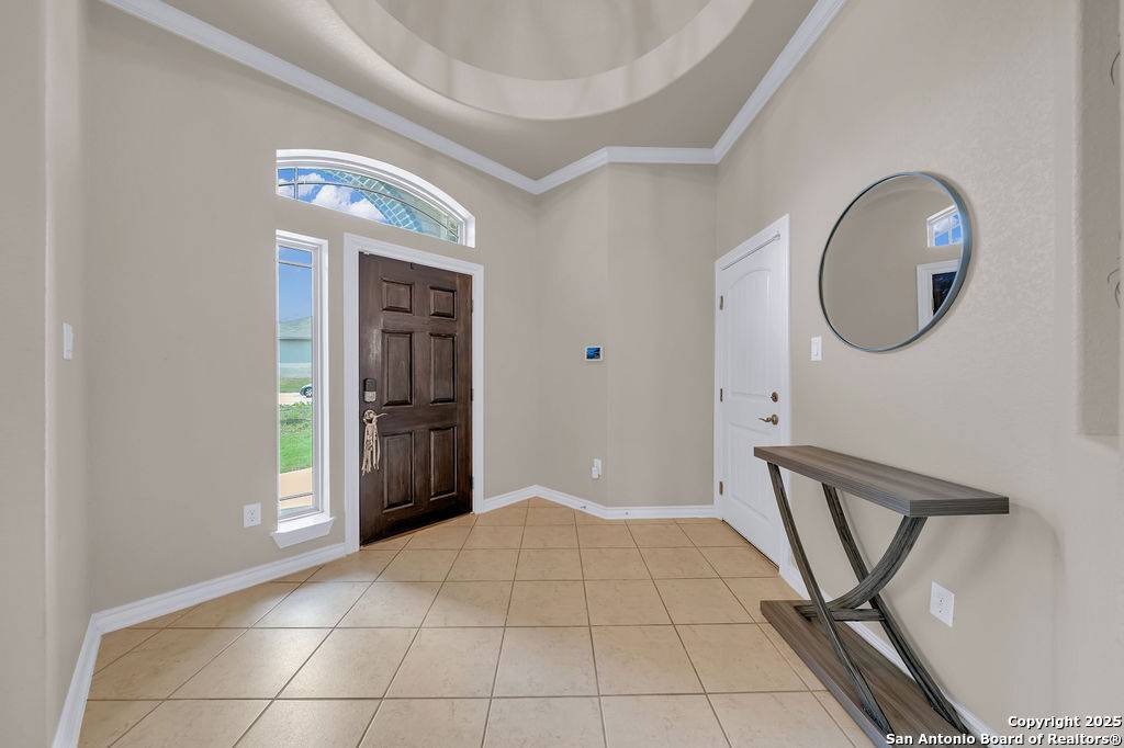San Antonio, TX 78233,6638 Comanche Post