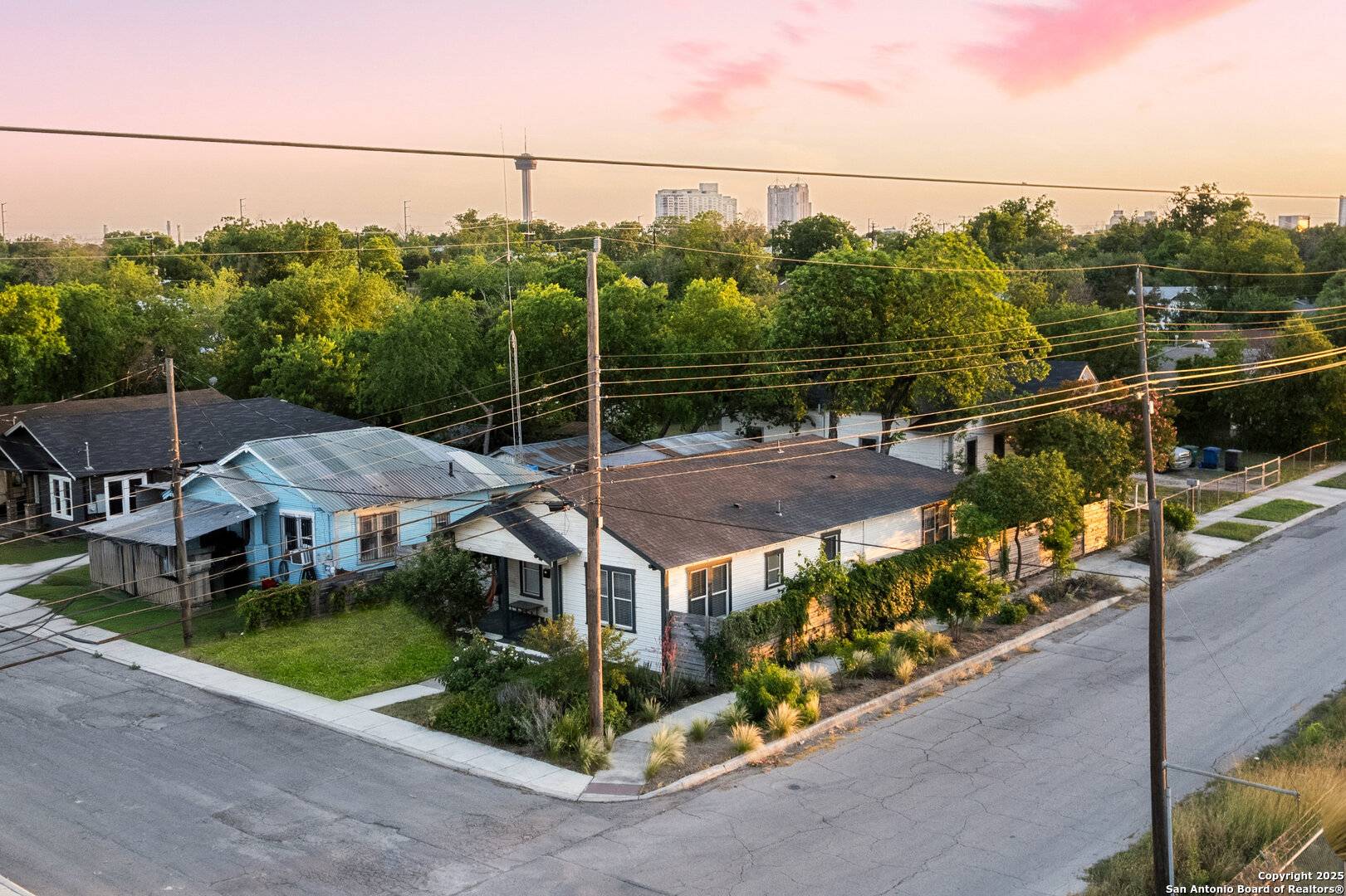 San Antonio, TX 78202,631 Muncey St