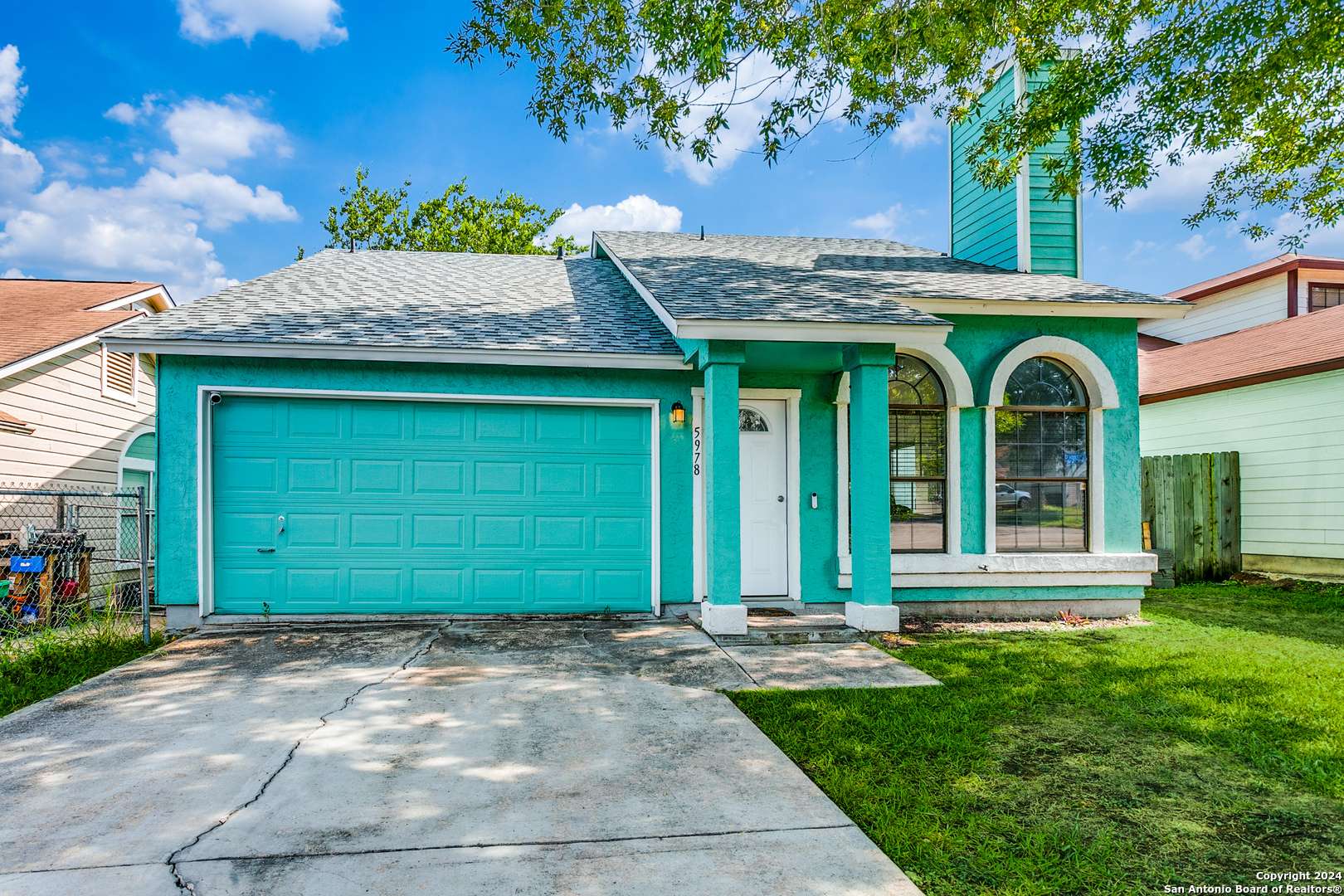San Antonio, TX 78244-1272,5978 SUNRISE BEND DR