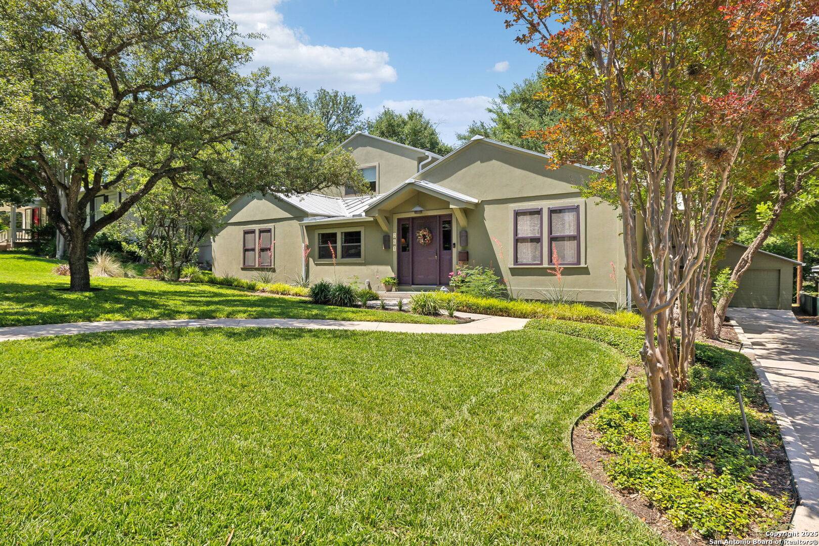 Alamo Heights, TX 78209,261 fair oaks