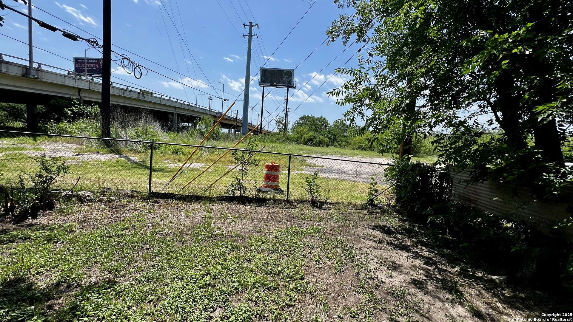 San Antonio, TX 78208,325 Rullman
