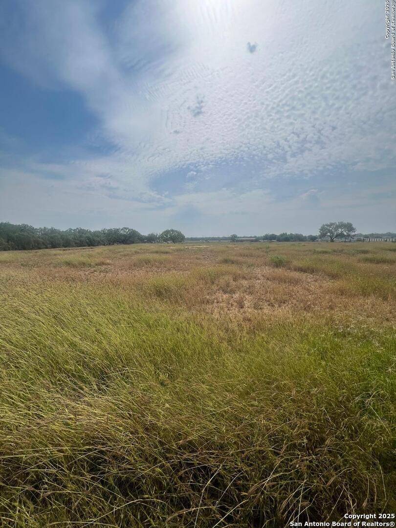 Von Ormy, TX 78073,19749 State Highway 16