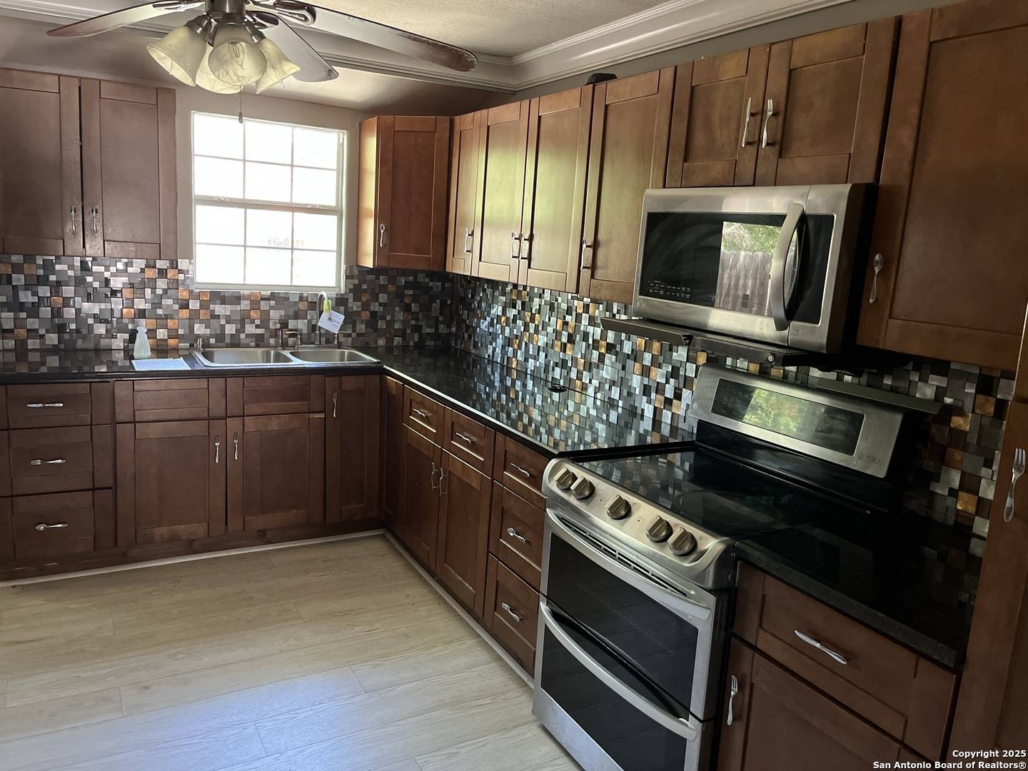 San Antonio, TX 78239,9570 Millers Ridge