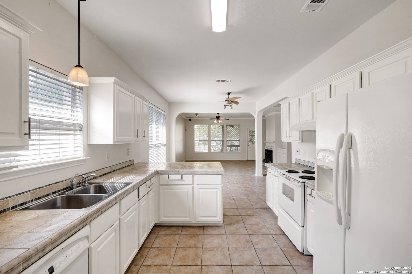 San Antonio, TX 78258,819 Visor Dr