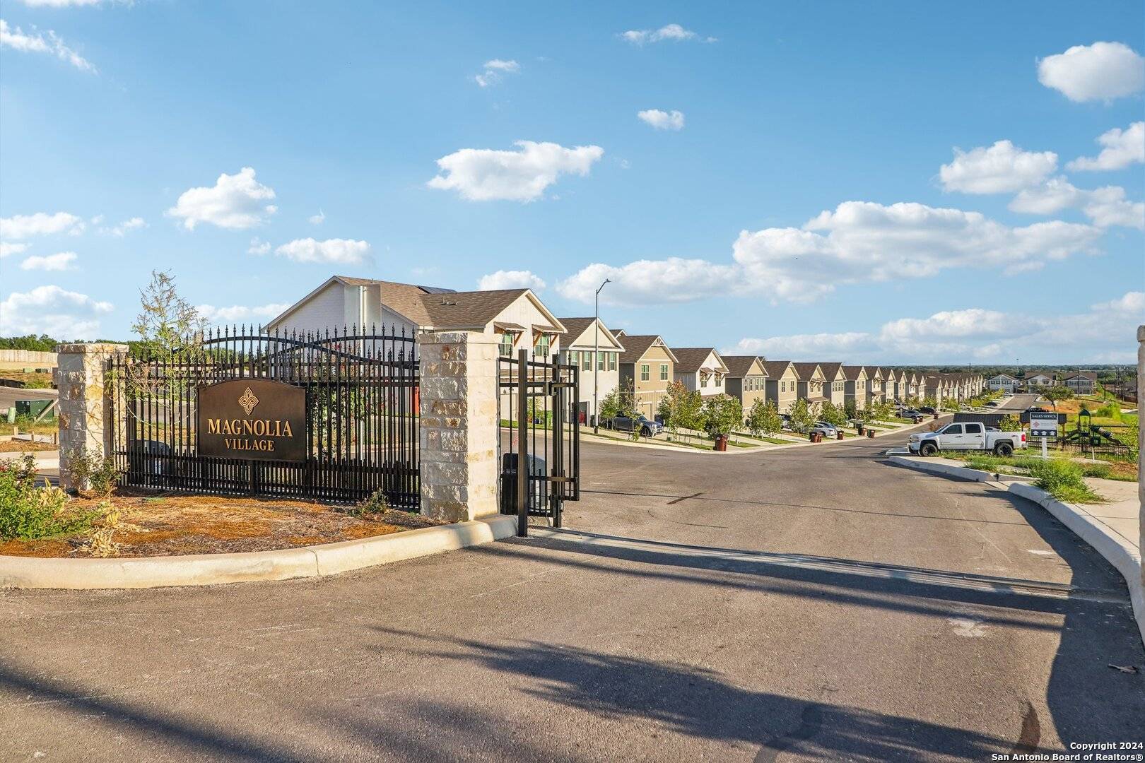 San Antonio, TX 78252,10203 Tulipwood Run
