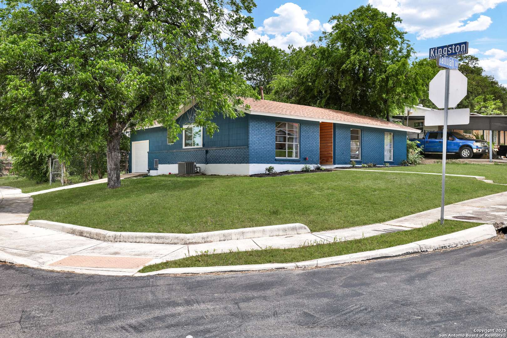 San Antonio, TX 78218,4207 Tallulah