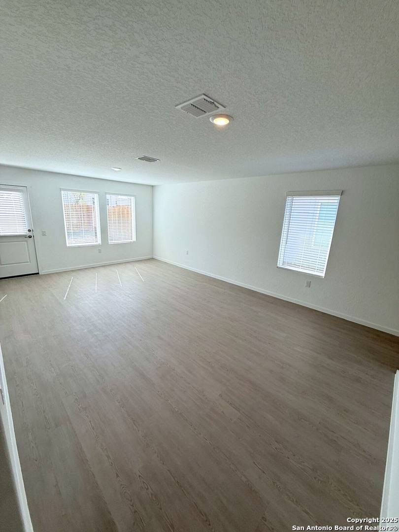 New Braunfels, TX 78130,266 Tahoe Ave