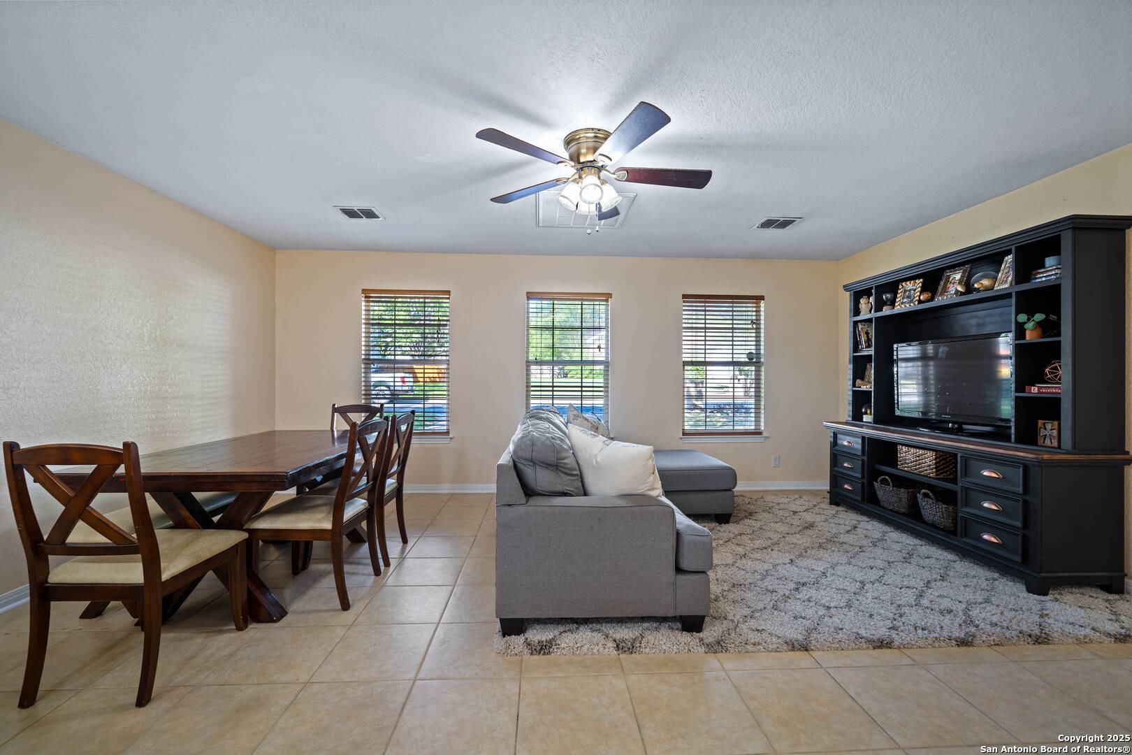 Castroville, TX 78009,103 River Meadow