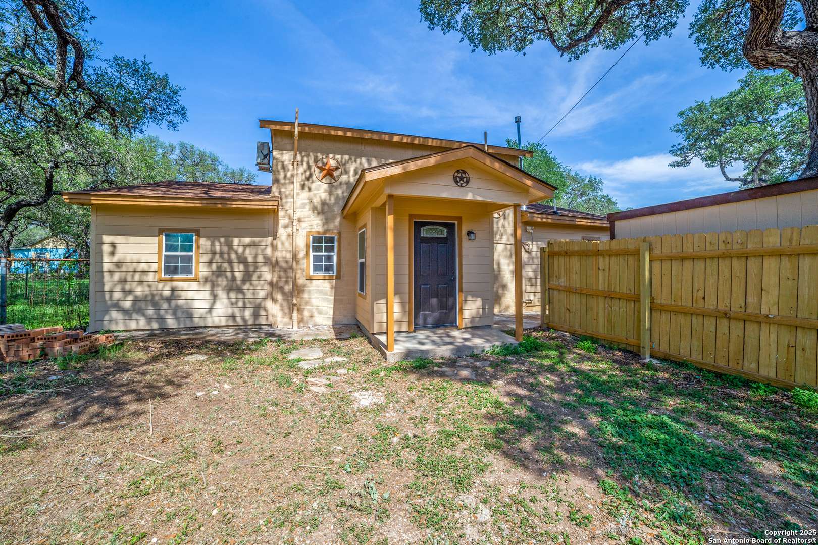 San Antonio, TX 78240,10490 White Bonnet St