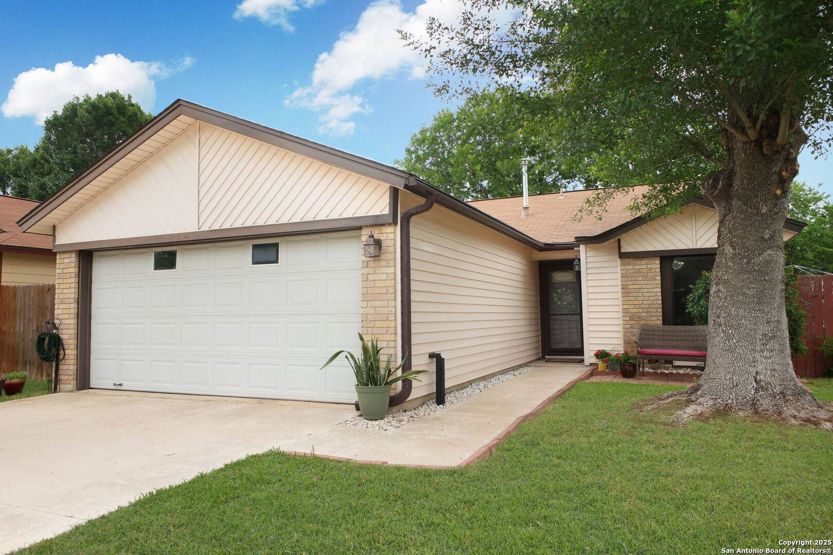 San Antonio, TX 78250,7223 Brandyridge