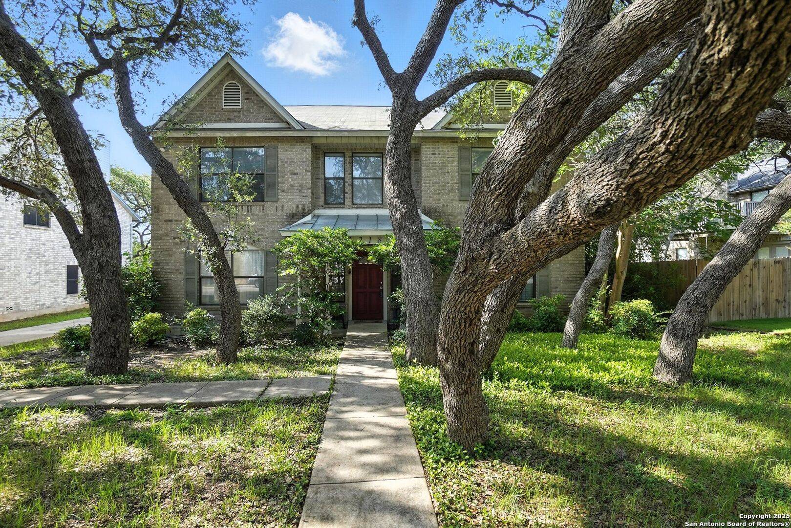 San Antonio, TX 78230,2218 Newoak