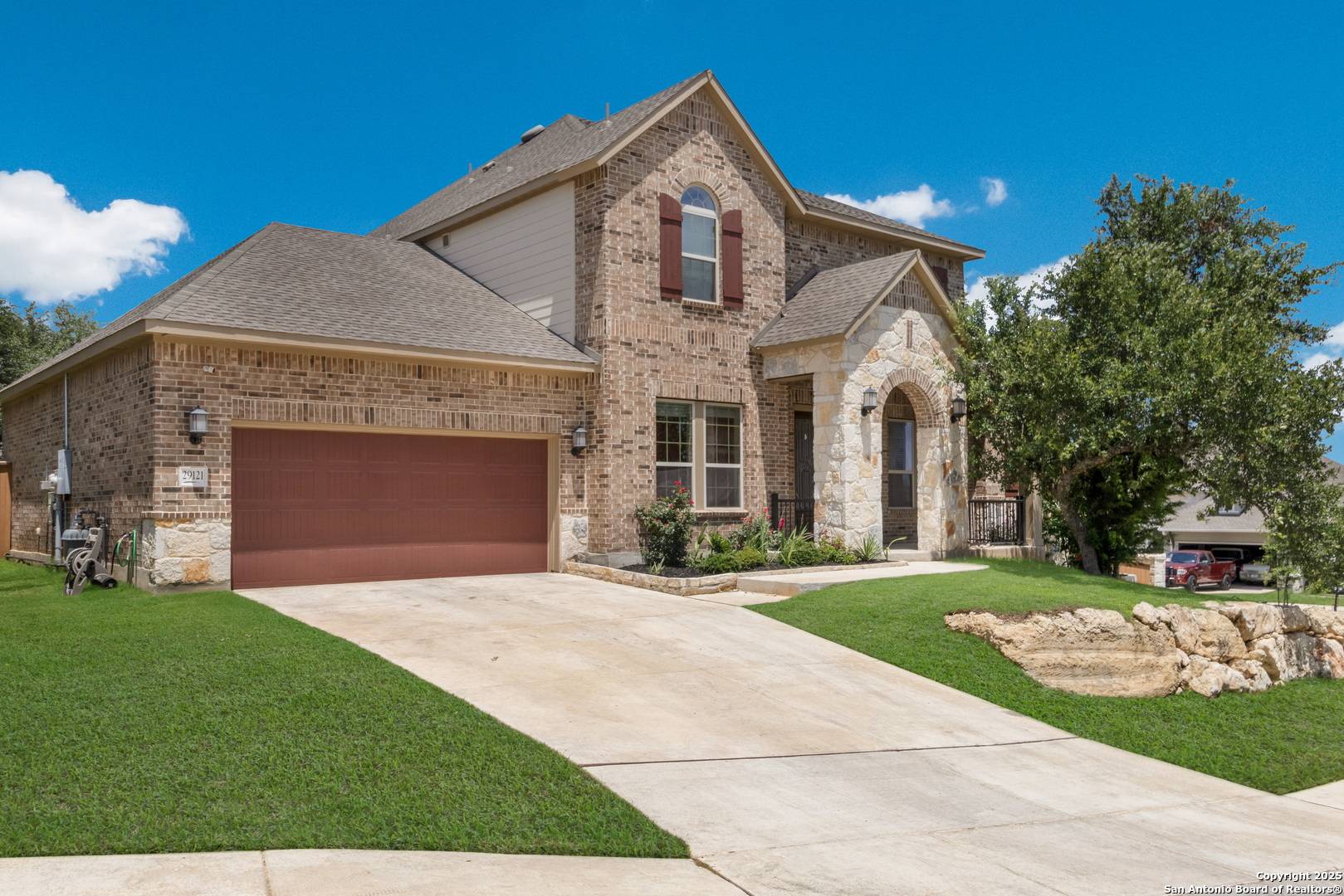 San Antonio, TX 78260,29121 Ismorada
