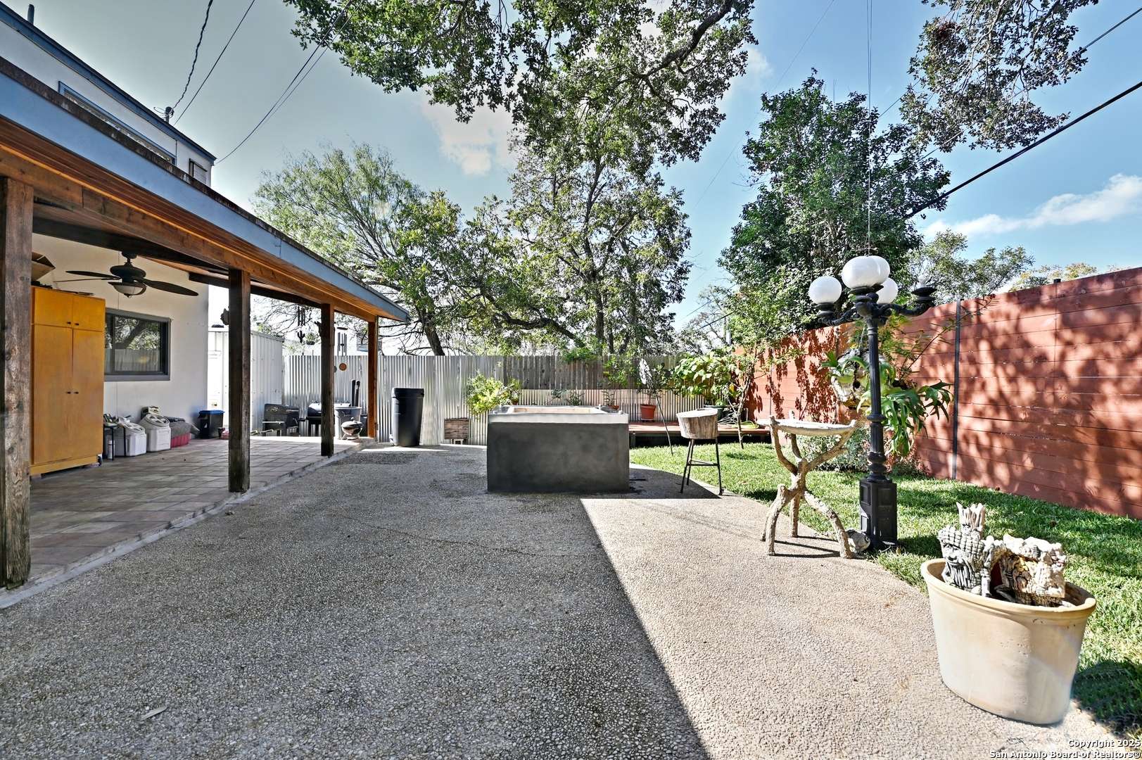 San Antonio, TX 78213,1211 Mount Riga