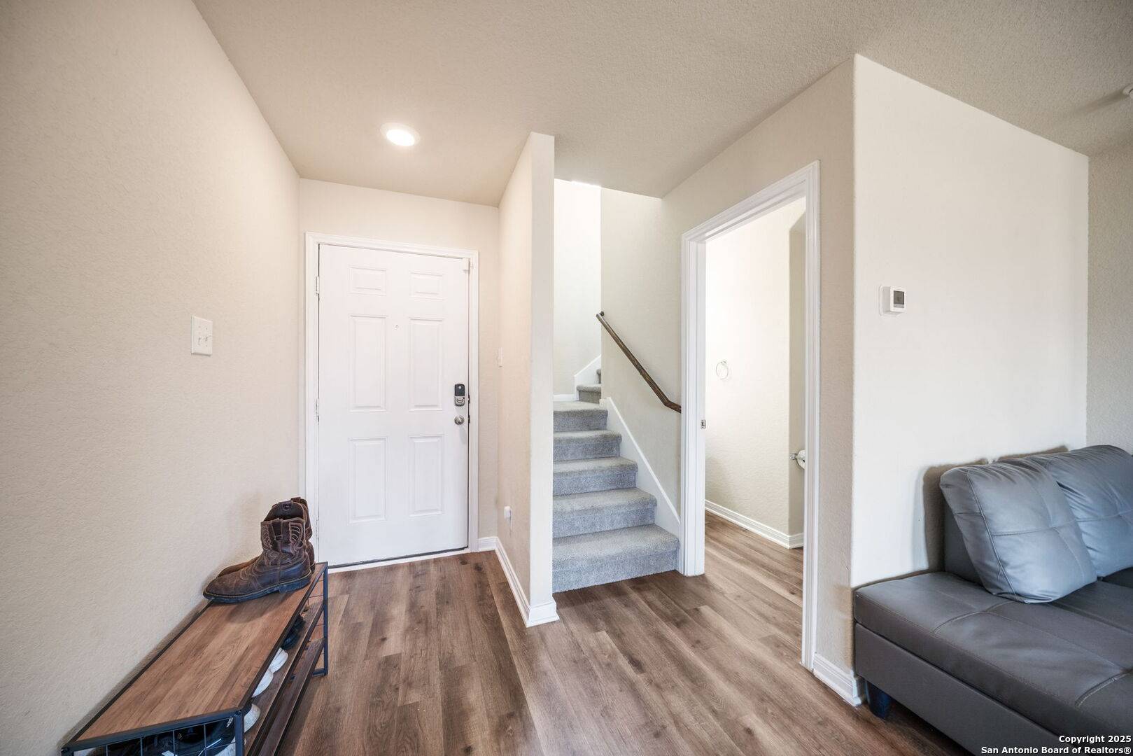 San Antonio, TX 78252,6516 Sabinal
