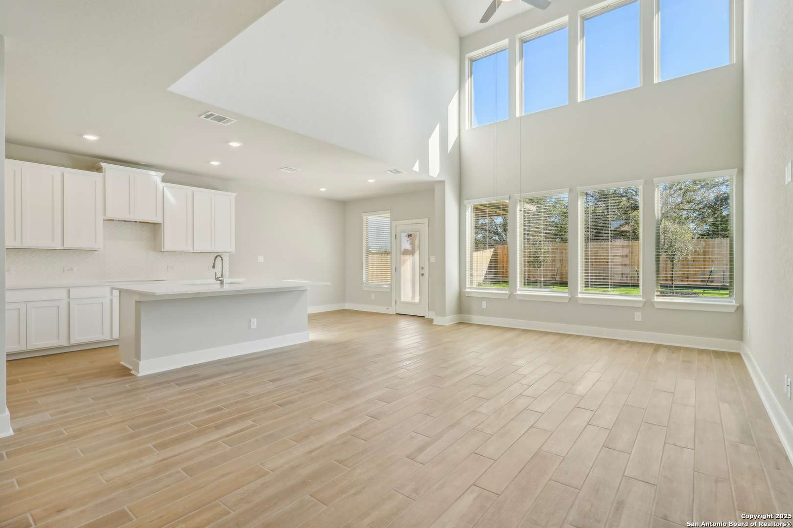 Boerne, TX 78006,10411 Dragonfish Avenue