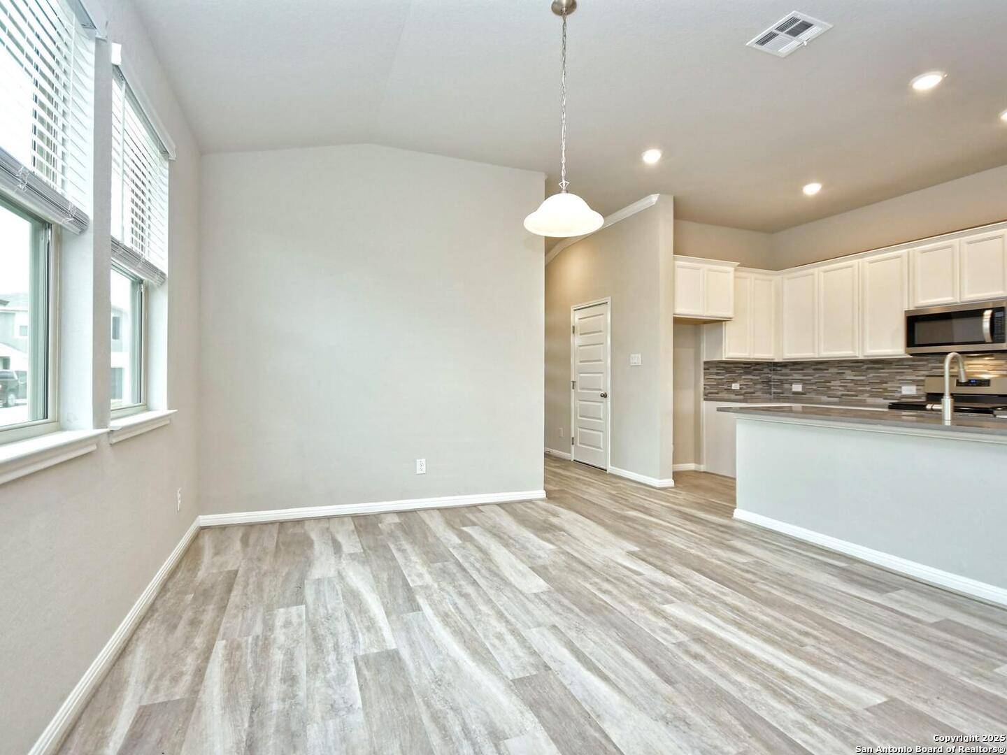 San Antonio, TX 78254,11562 Cottage Point