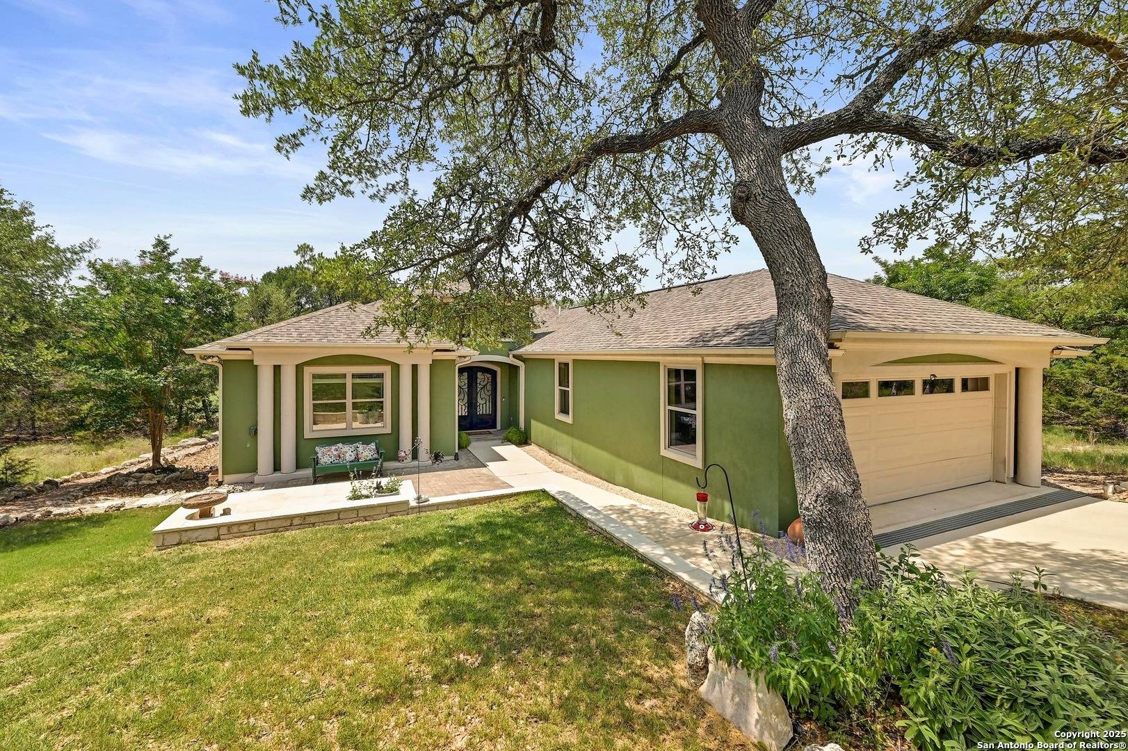 Blanco, TX 78606,118 John Bird
