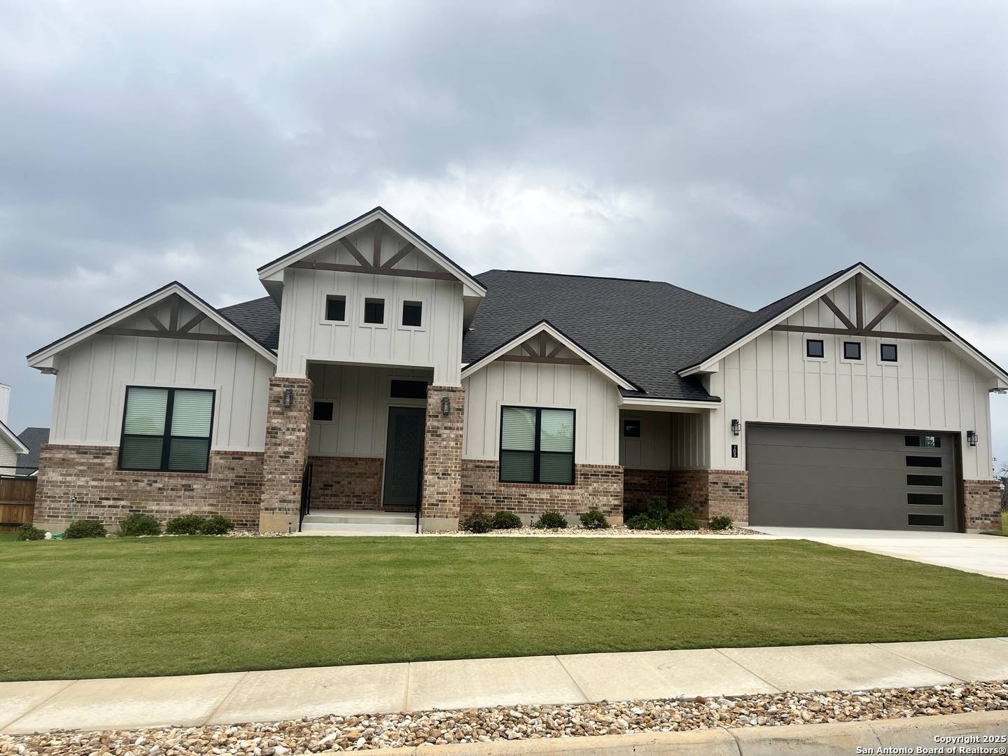 La Vernia, TX 78121-4364,105 Ash Parkway