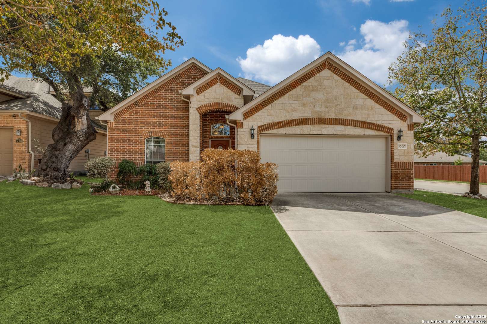 San Antonio, TX 78261,5502 Waldon Walk