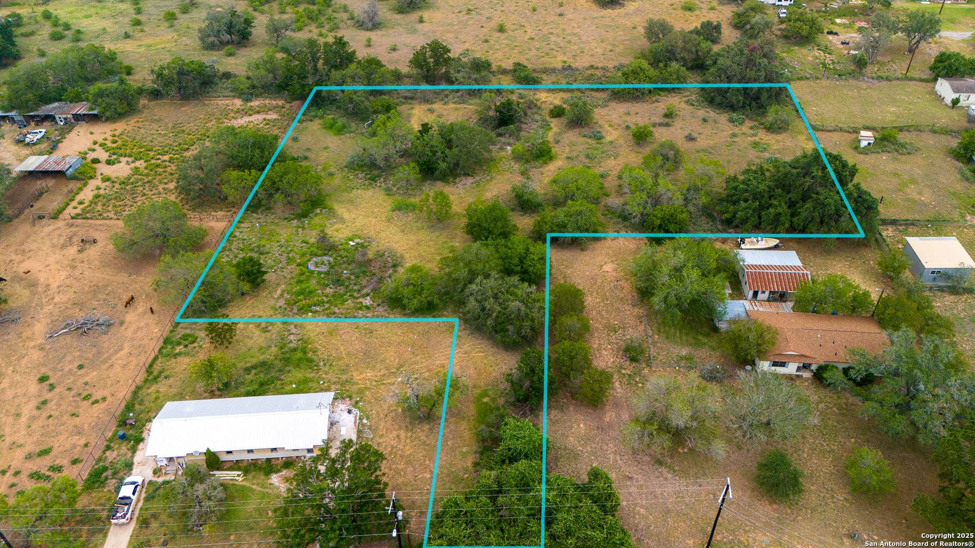 Pleasanton, TX 78064,1510 sandy