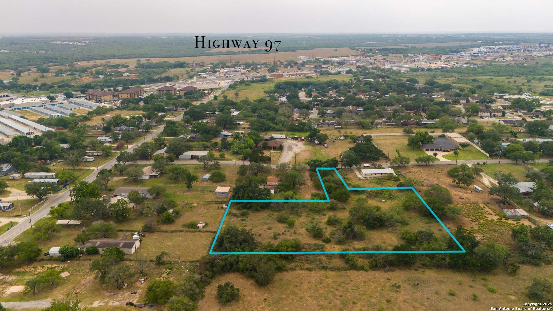 Pleasanton, TX 78064,1510 sandy