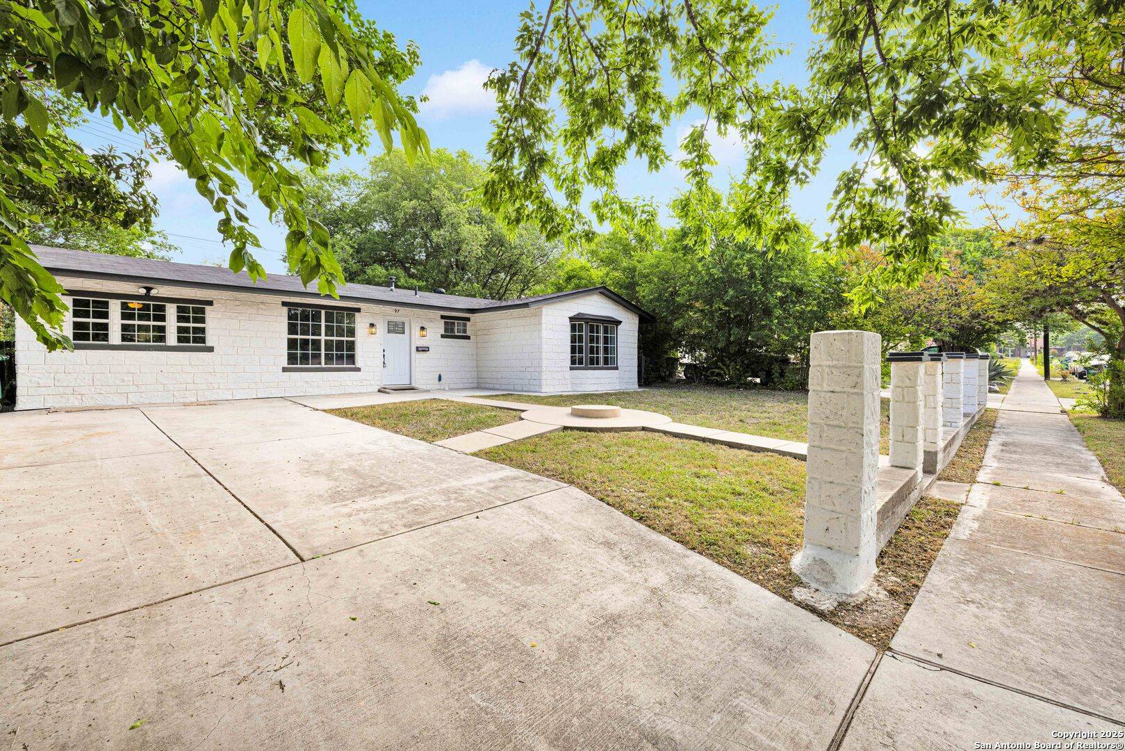 San Antonio, TX 78213,97 Denton