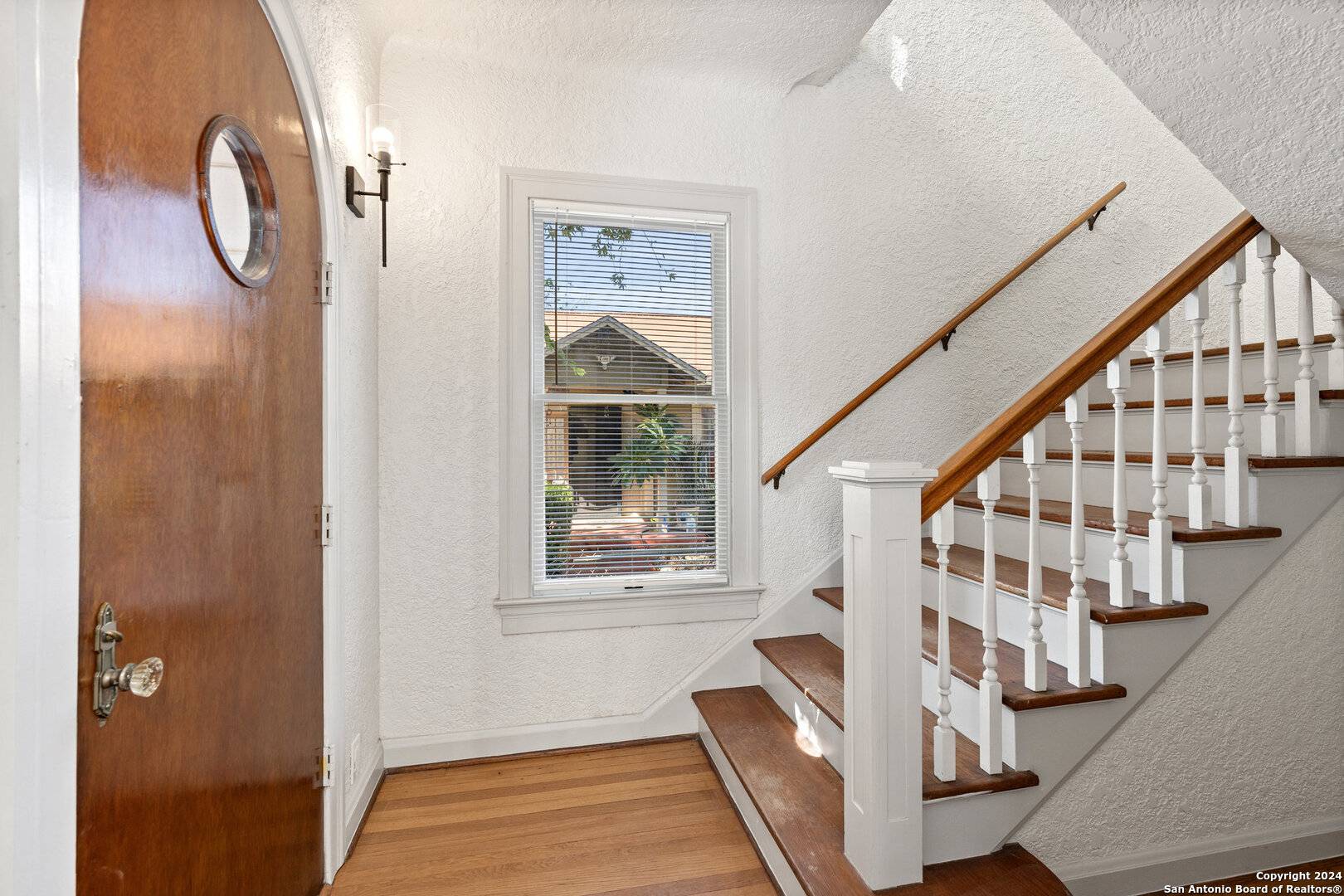 San Antonio, TX 78212-2257,331 ELSMERE PL UNIT 101