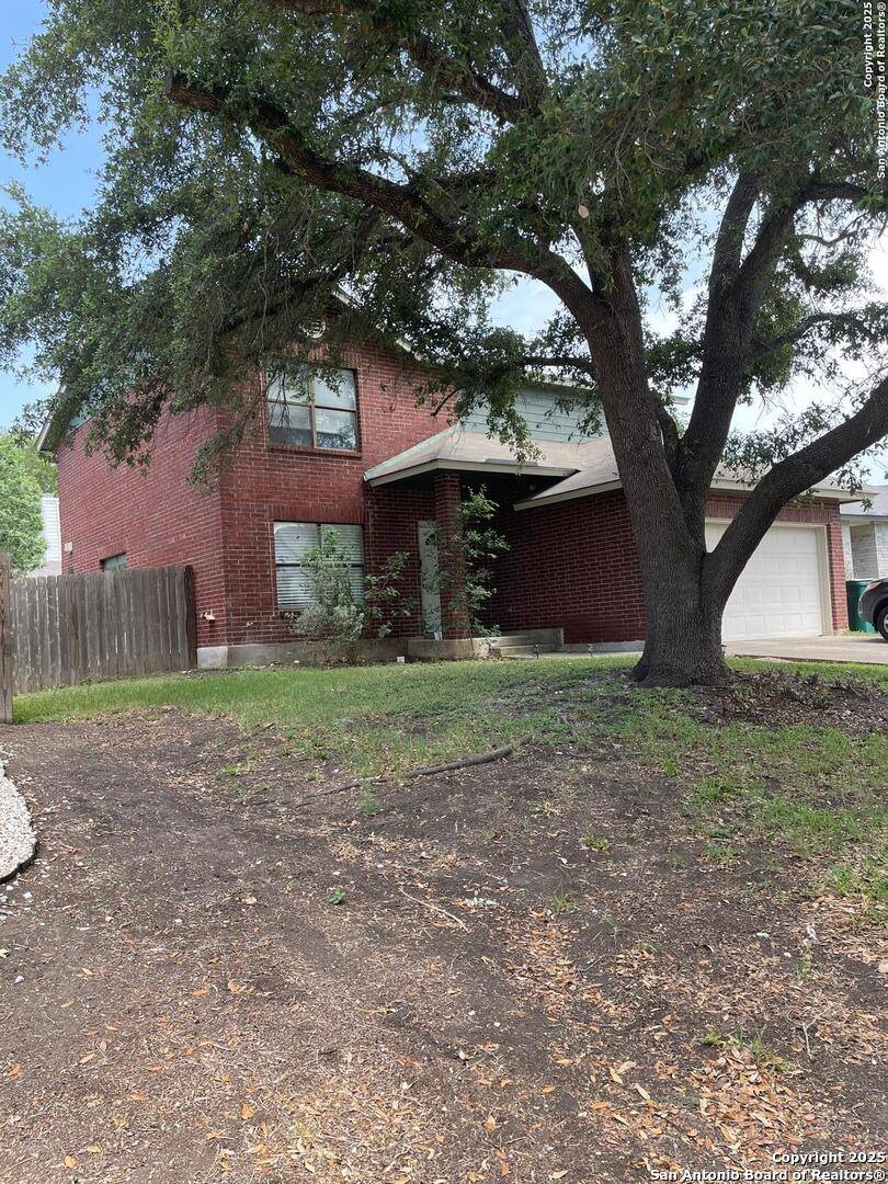 Converse, TX 78109,8039 Manderly Place