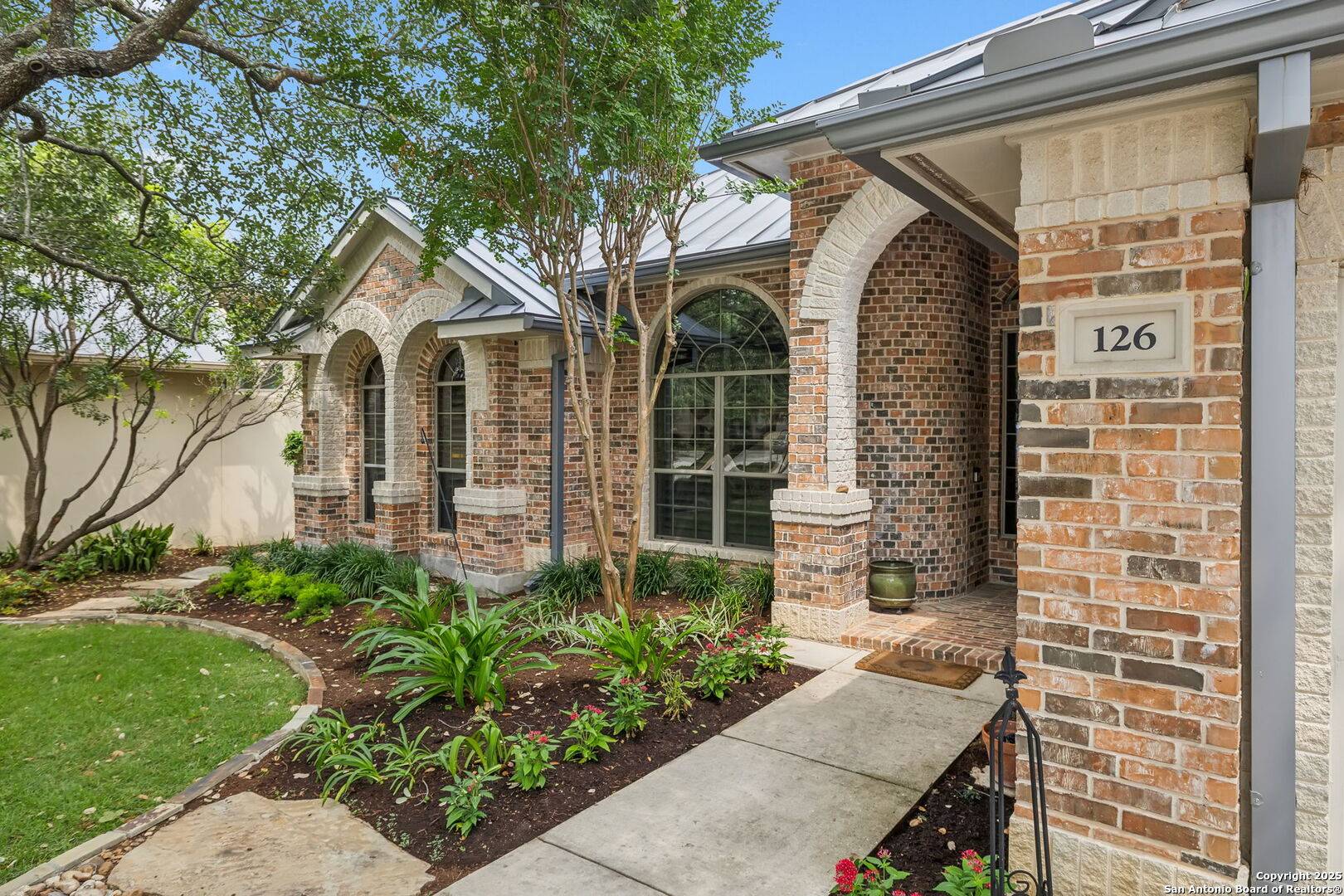 Shavano Park, TX 78249,126 Calais Way