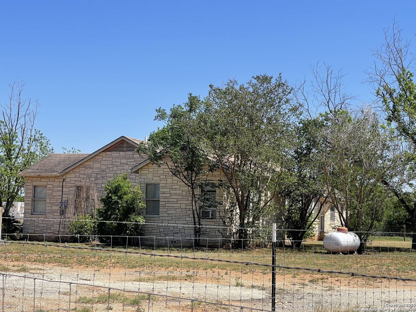 San Antonio, TX 78263,8439 Gardner