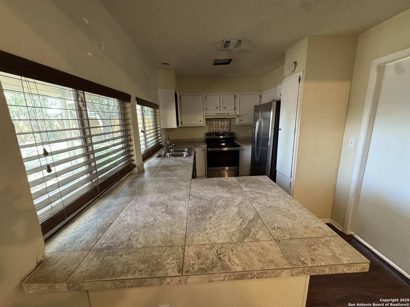 San Antonio, TX 78244,6917 Deep Lake