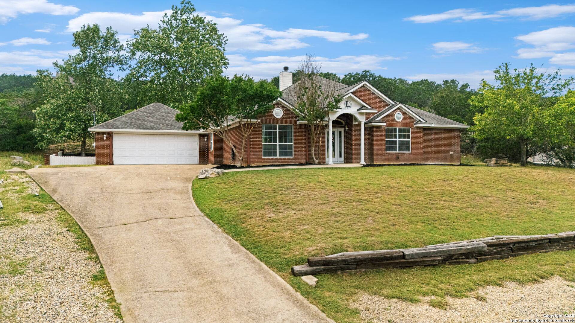 Kerrville, TX 78028,113 Fannin Drive