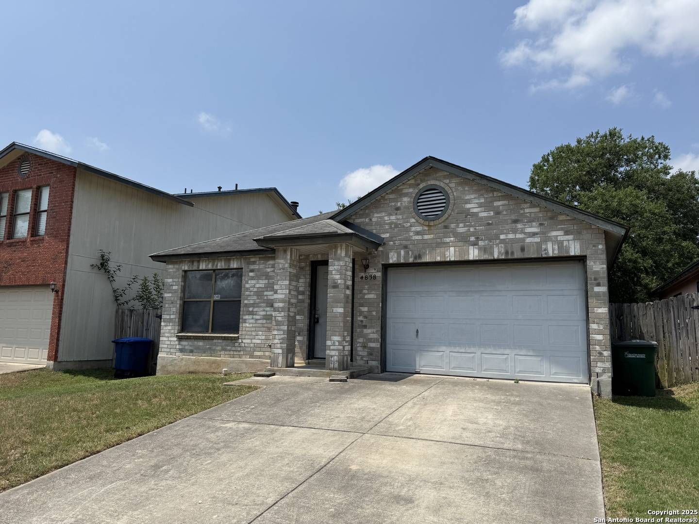 San Antonio, TX 78247,4838 Camas