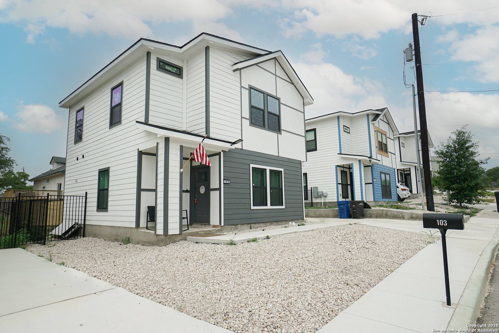 San Antonio, TX 78220,422 K Street UNIT 103