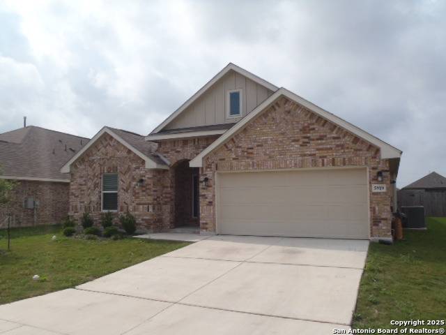 Seguin, TX 78155,5919 Corsicana