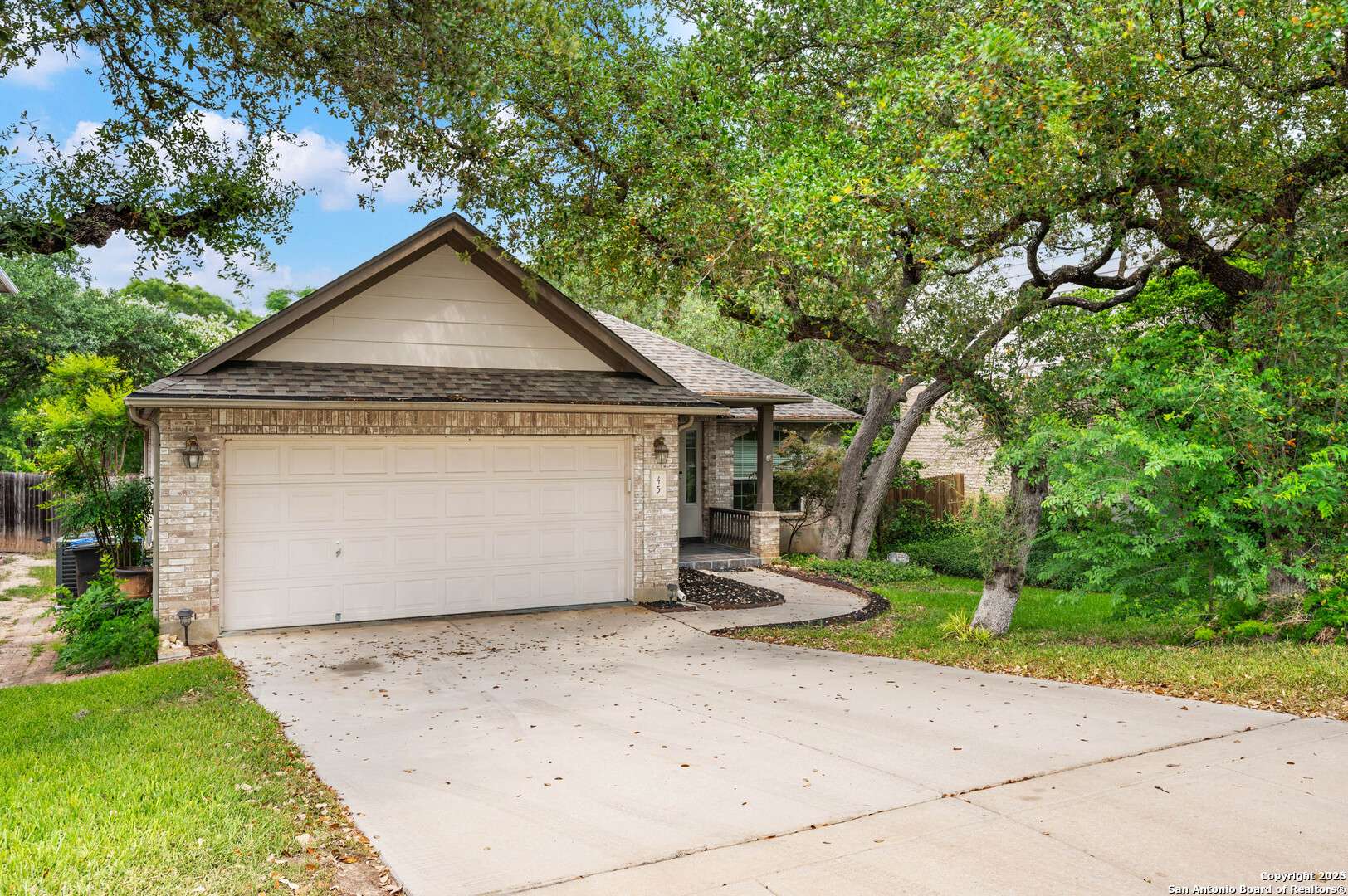 San Antonio, TX 78254,45 Ferris Crk.