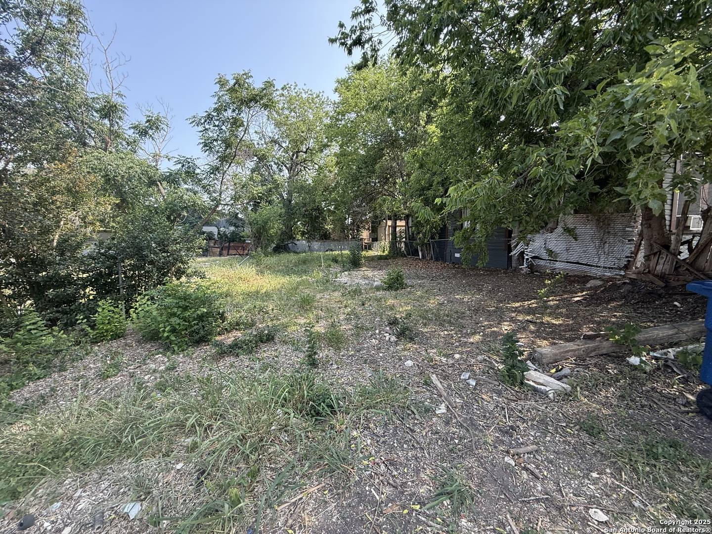 San Antonio, TX 78202,907 Crockett