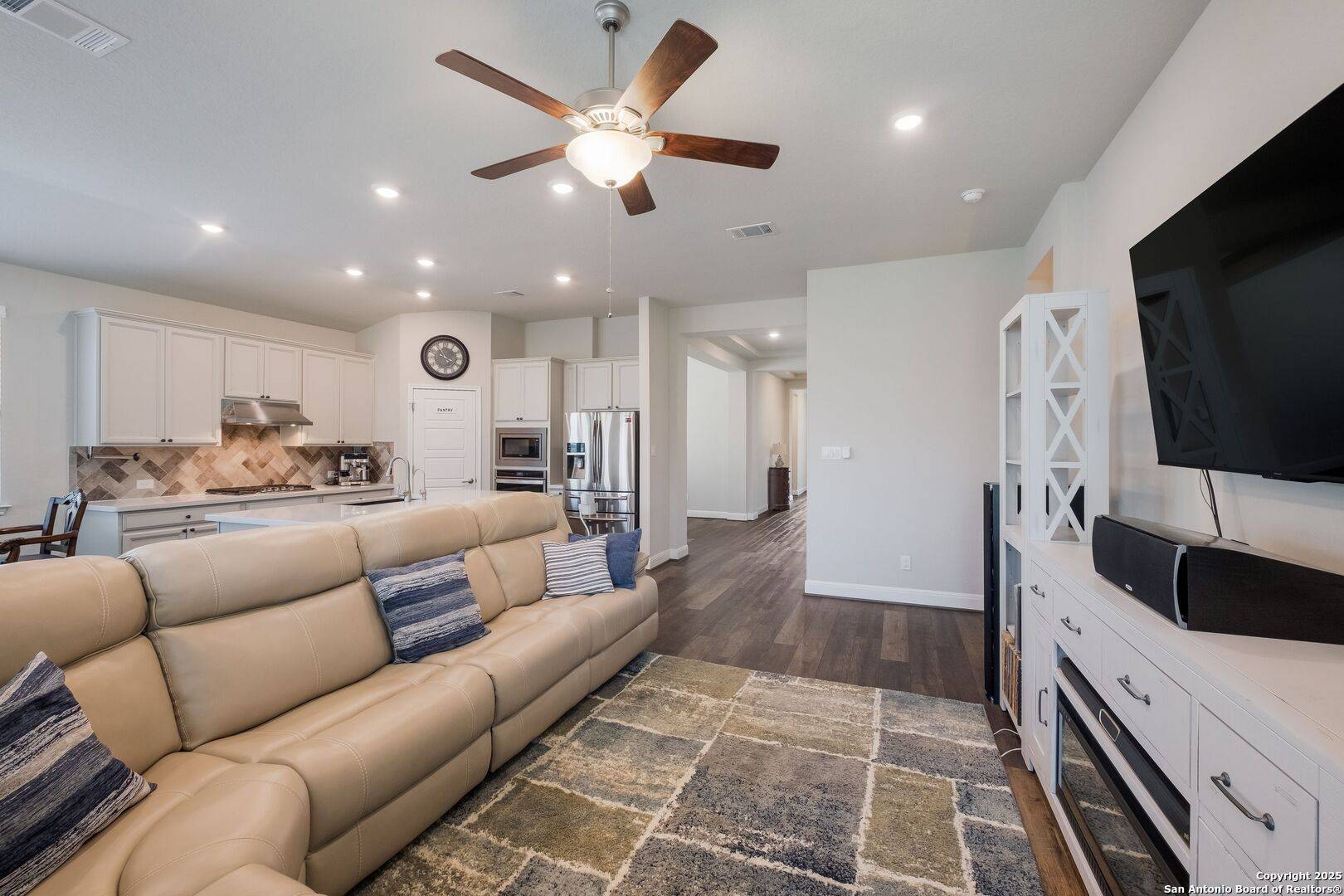 San Antonio, TX 78259,2415 Olive Way