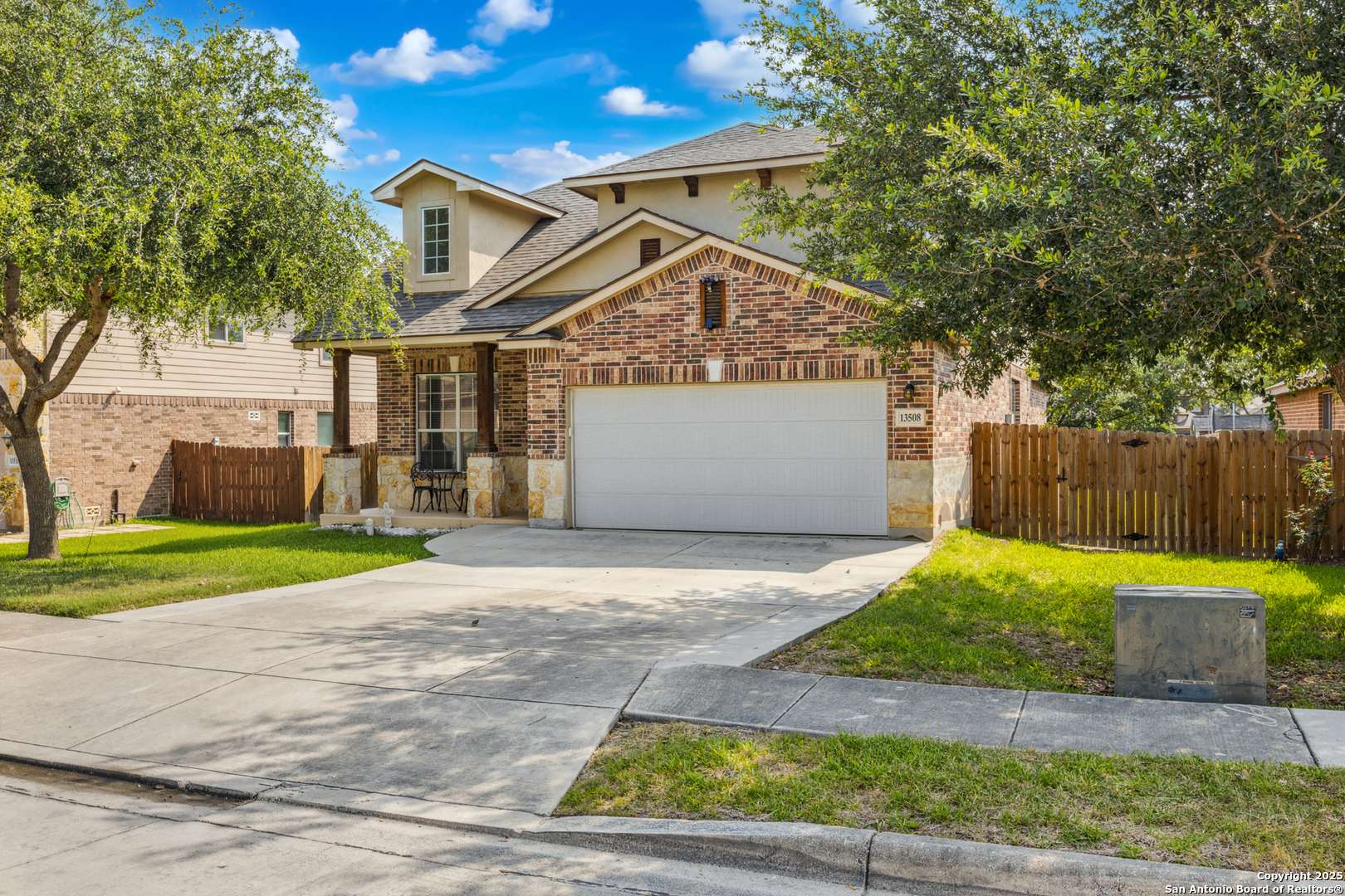 Live Oak, TX 78233,13508 Ashmont