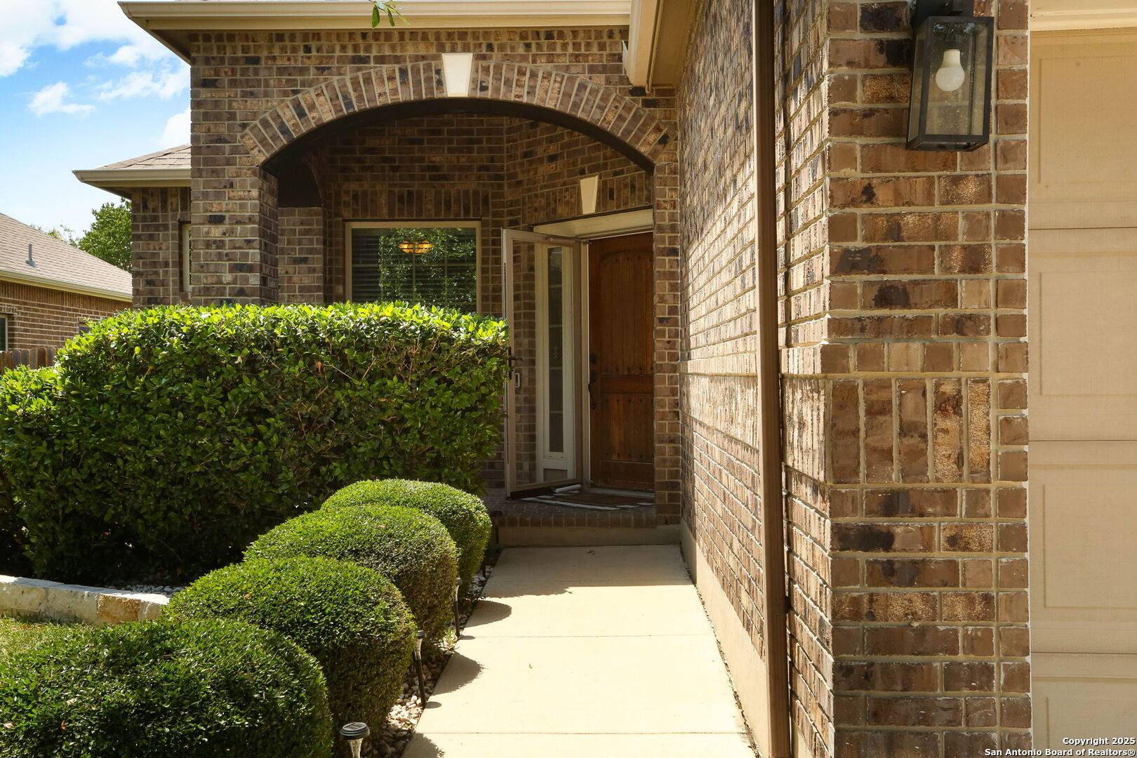 San Antonio, TX 78254,8955 Highland Dawn