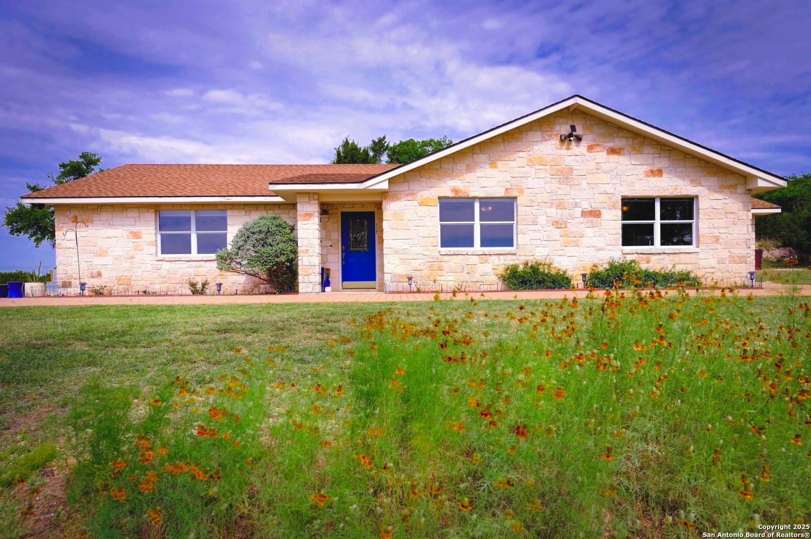 Wimberley, TX 78676,1231 Montell