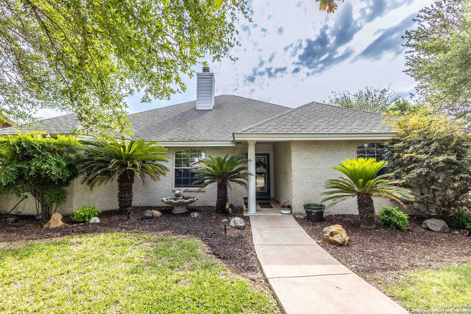 Uvalde, TX 78801,633 Sunrise Ave