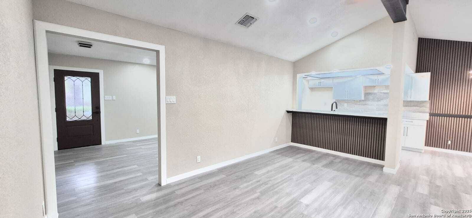 San Antonio, TX 78249,6115 Calderwood St